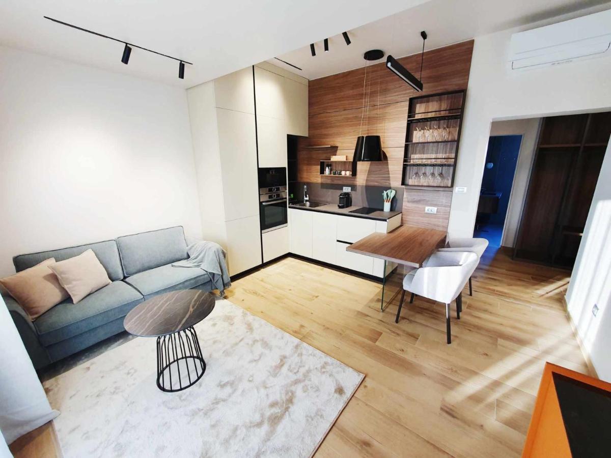 New Ana Design City Center Apartments Póla Kültér fotó