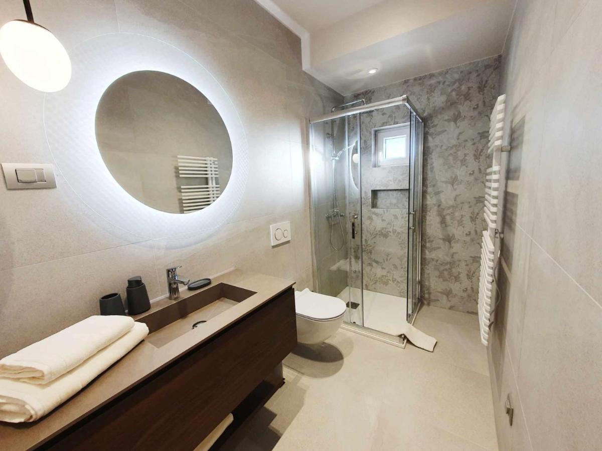 New Ana Design City Center Apartments Póla Kültér fotó