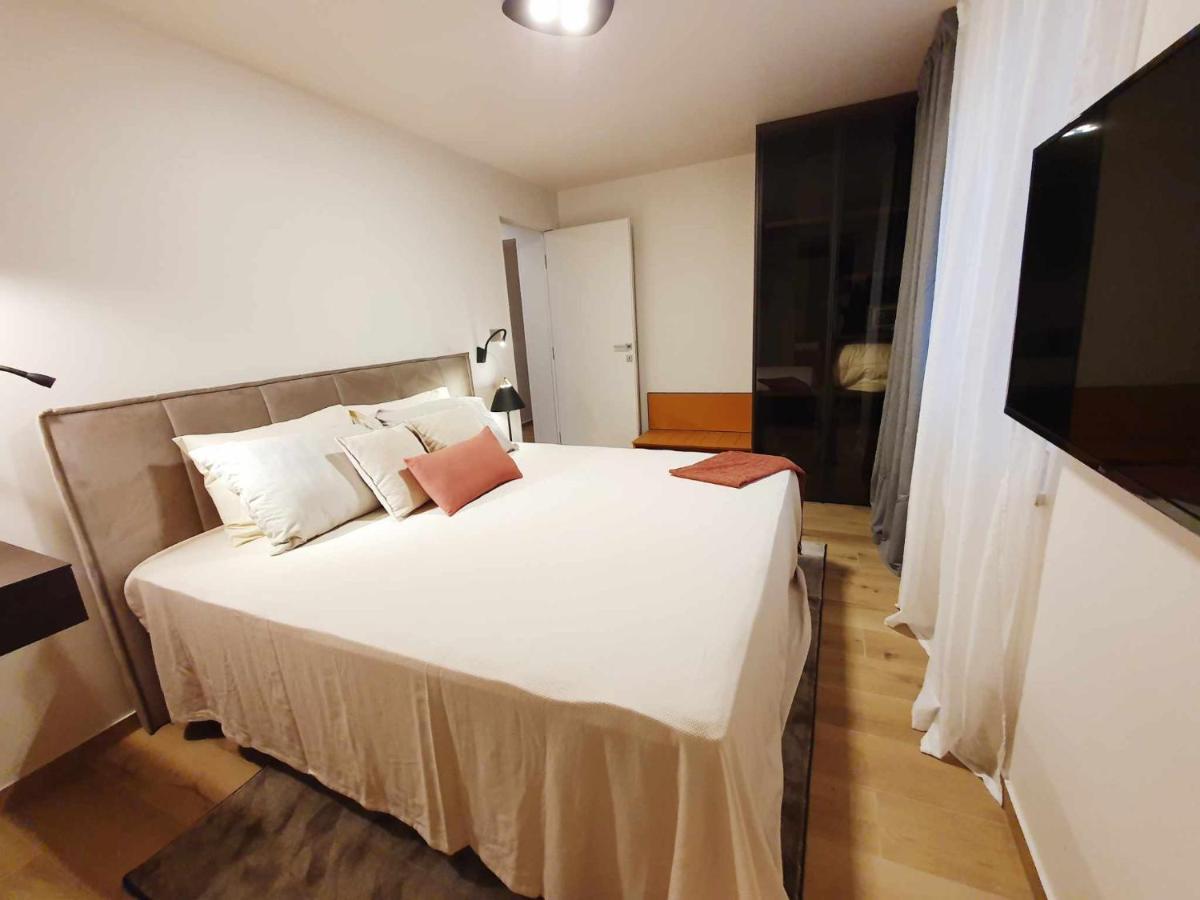 New Ana Design City Center Apartments Póla Kültér fotó